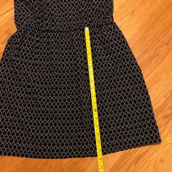 Old Navy Dress - Work to Happy Hour! 🍻 - Picture 4 of 7